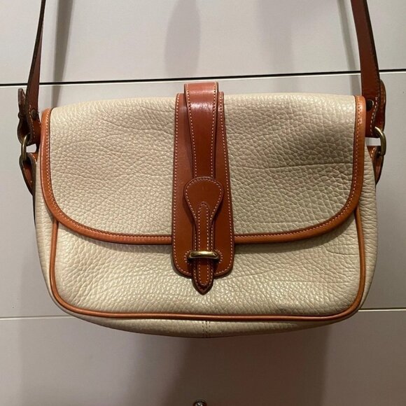VTG DOONEY & BOURKE Essex Cream & Tan Pebbled Leather Equestrian Shoulder/Purse - Picture 2 of 9